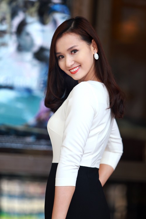 Thoi trang thanh lich cua nu chinh Zippo Mu tat va Em-Hinh-6